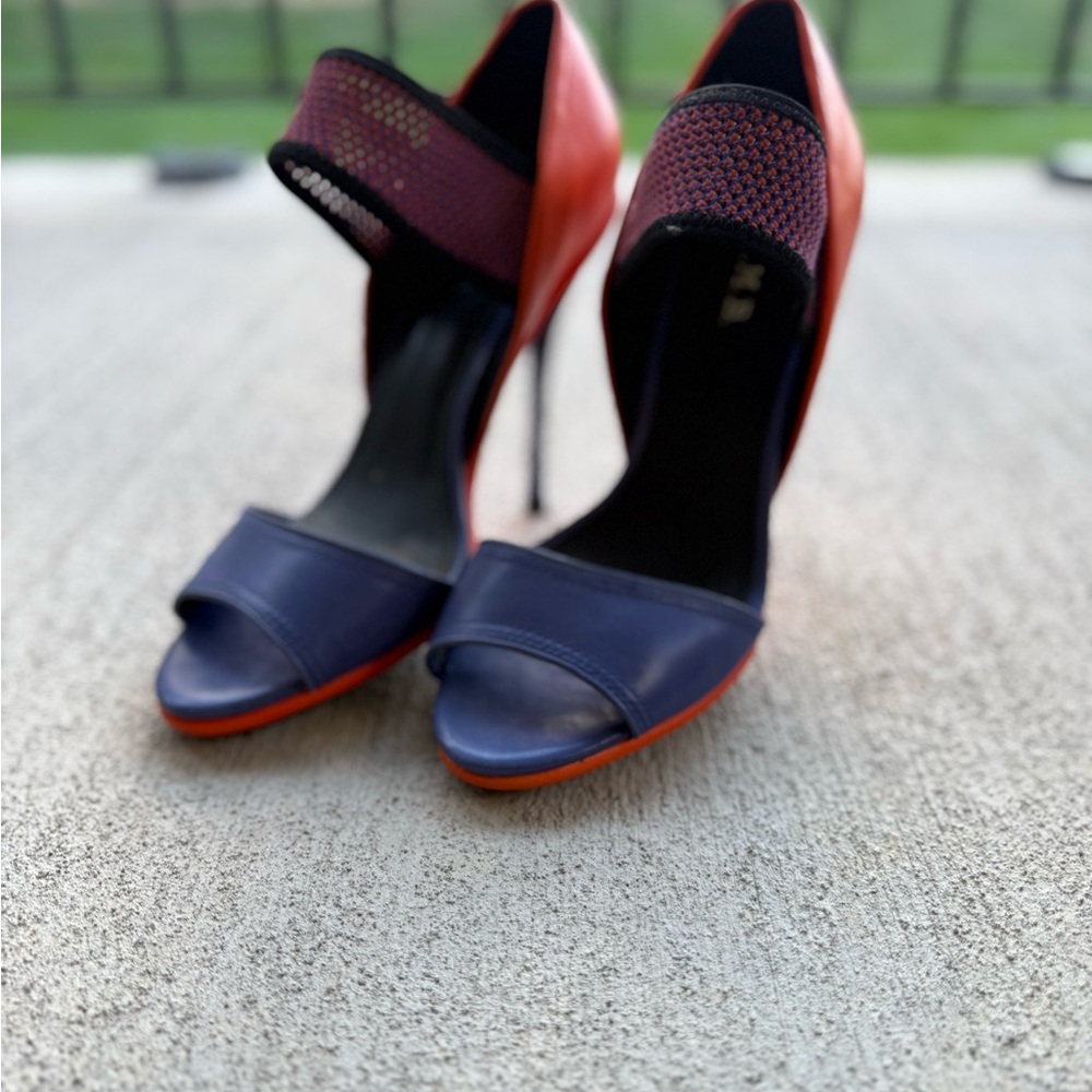 L.A.M.B. Navy and Red Heels - Picture 5 of 5